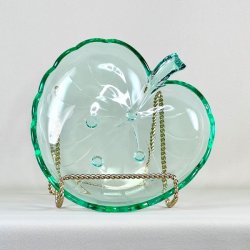 Glasskl - stor, bleformet, lysegrn 