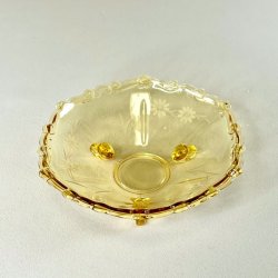 Glasskl - gylden m/blondekant og p fdder