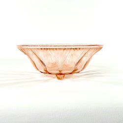 Glassk�l - lyser�d m/viftem�nster og p� f�dder 