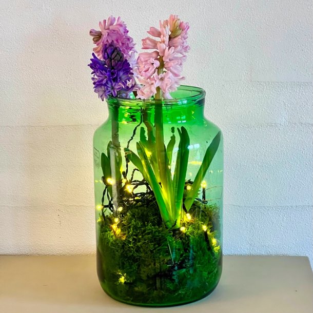 Glasvase i genbrugsglas - gr�n