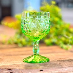 Vinglas - lysegrnt med druer og blade