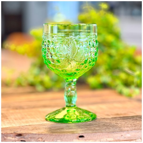 Vinglas - lysegrnt med druer og blade