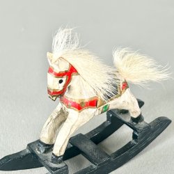 Mini gyngehest - to strrelser