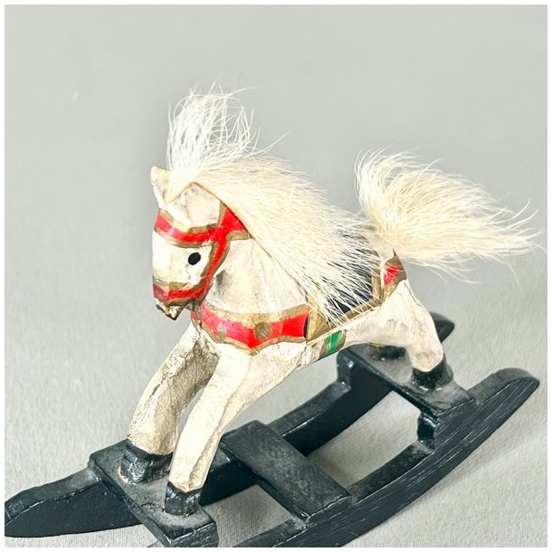 Mini gyngehest - to strrelser