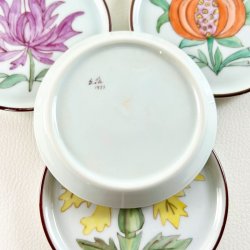 Kuverttallerken (4 stk samlet) m/blomster �8,5 