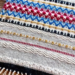 Hndvvet lber - multi farvet (ca. 30x70)