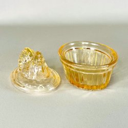 Hnekrukke i gult glas 