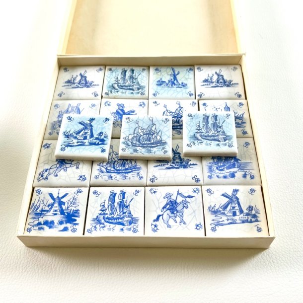 Hollandske kakler (19 stk) i �ske, 4x4 cm 
