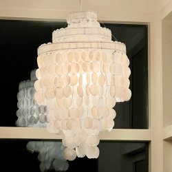 Pendel - stor lampe med skaller