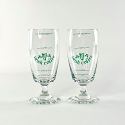 Irish Coffee glas (2 stk) - store p� lav fod, gr�n skrift