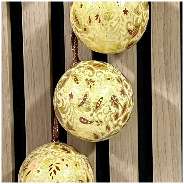 Julekugler - papmache (6 stk samlet) 