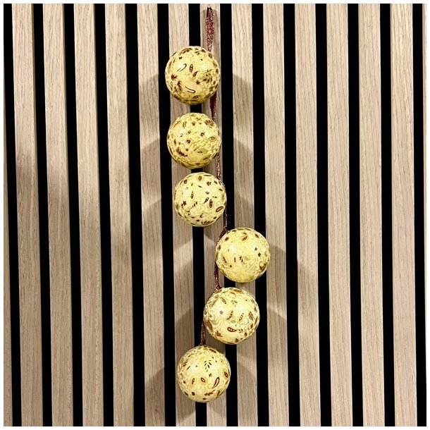 Julekugler - papmache (6 stk samlet) 