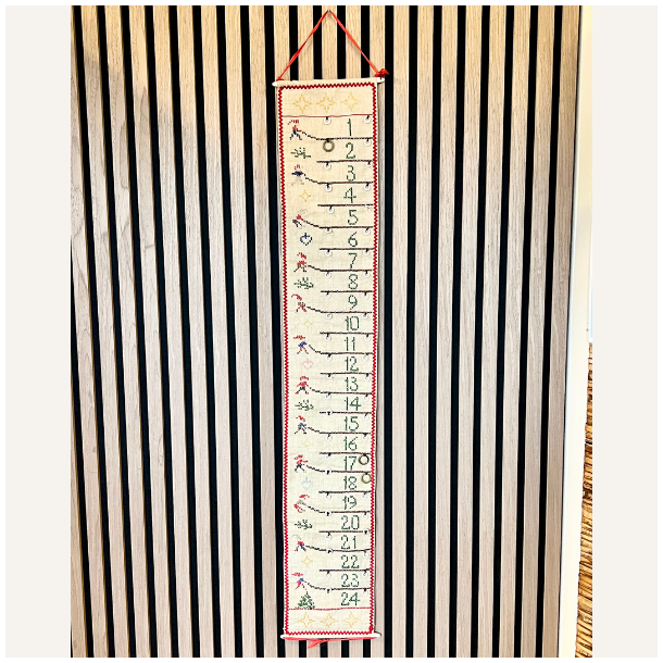 Pakkekalender, broderet