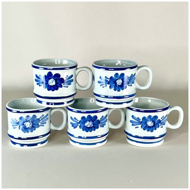 Krus - Aksini stentj, mellem