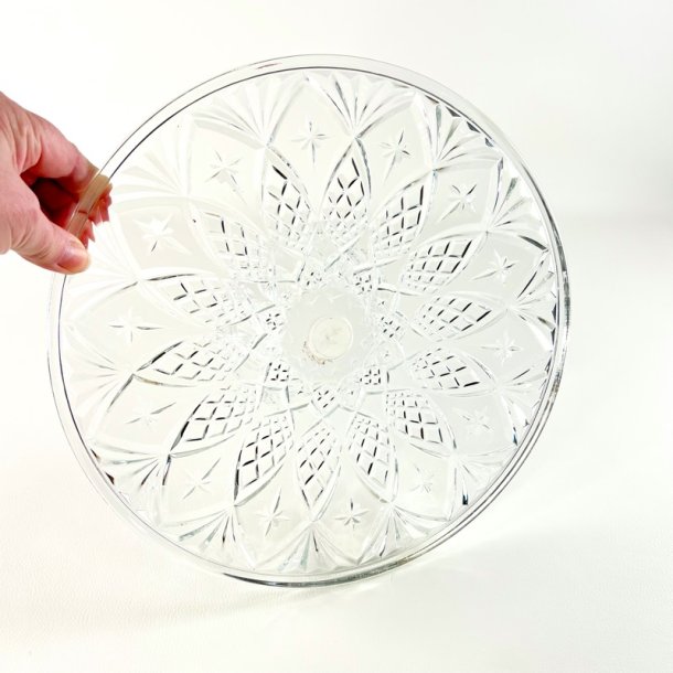 Lagkagefad - p� lav fod, ananas 