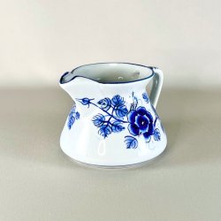 Kande - med bl blomster