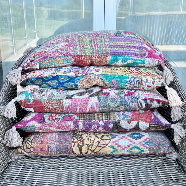 Kantha pude, stonewash (40x60 cm) - forskellige designs