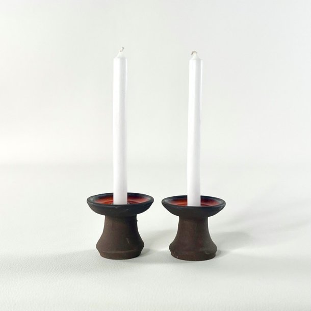Duo af retro kertelysestager i keramik 