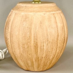 Rillet lampefod - keramik 