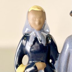 Elsi Bourelius figur i keramik - Udvandrerne  