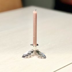 Bladformet lysestage med bent mnster