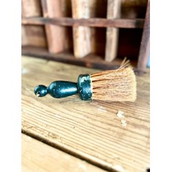 Antik kldesbrste med lille fugl