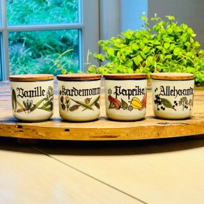 Knabstrup 'Pernille' krydderikrukker 