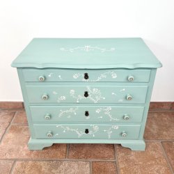 Kommode - lav med stencils SOLGT
