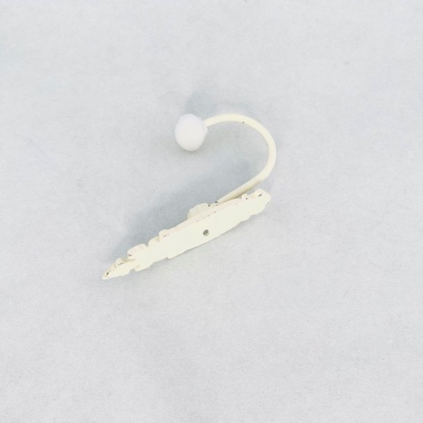 Knage - creme metal med porcelnsknop