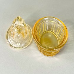 Hnekrukke i gult glas 