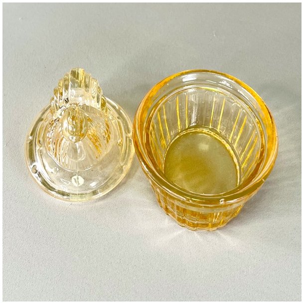 Hnekrukke i gult glas 