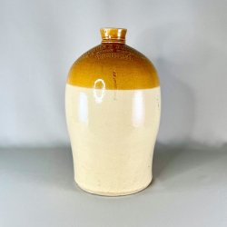 Saltglaserede krukker - sennepsfarvede