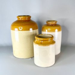 Saltglaserede potter - sennepsfarvede