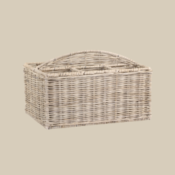 Kurv i flet med 4 rum