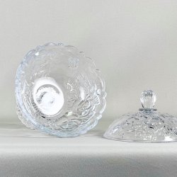 Bonbonniere - med roser, p fod