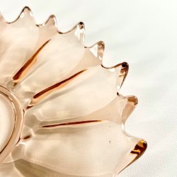 Lagkagefad - lyser�dt, takket kant �30