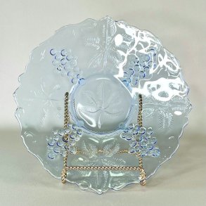 Lagkagefad - lyseblt, druer og blade