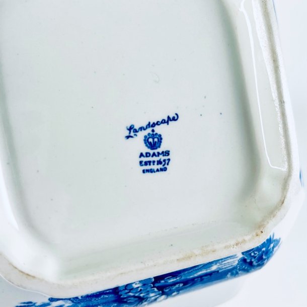 Terrin med l�g - Landscape, Adams Est. 1657 