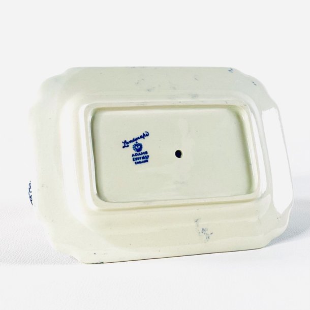 Sovsekande p� fad - Landscape, Adams Est. 1657 