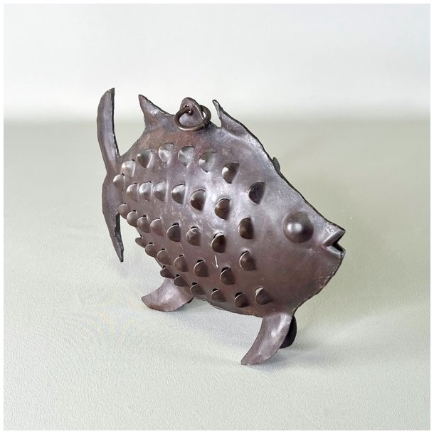 Fiskelanterne i metal