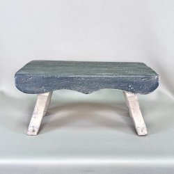 Skammel - malet, gr og sand - SOLGT