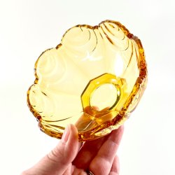 Glassk�l - lille, gylden m/blondekant