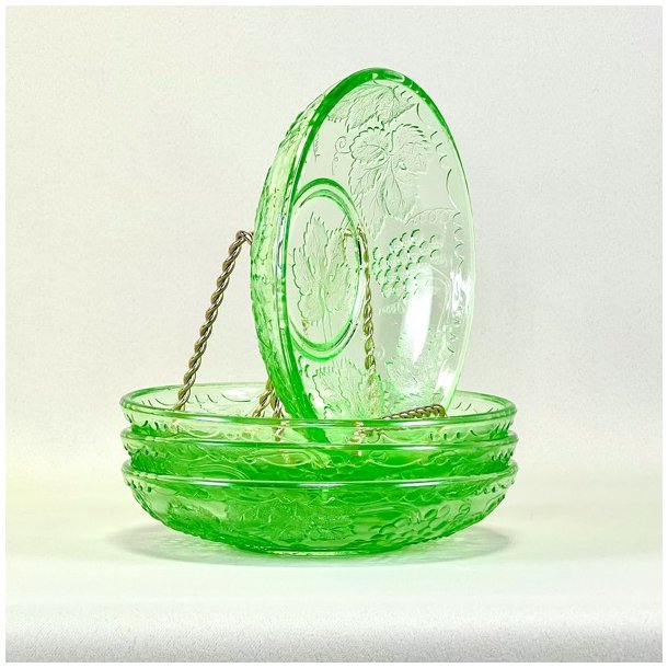 Asietter (st a' 4 stk) - lysegrnt presset glas