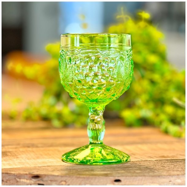 Vinglas - lysegrnt med druer og blade