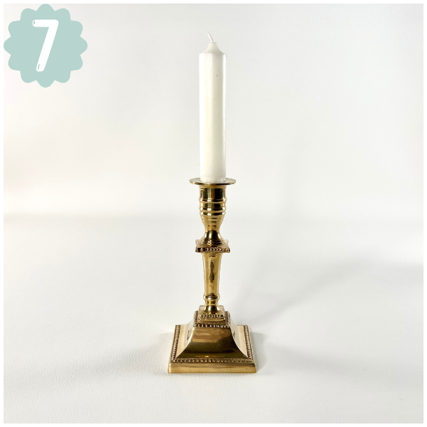 Messing lysestager - assorterede m/patina 