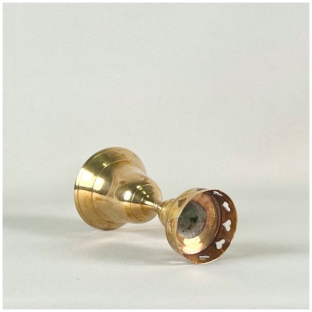 Messing lysestage - klokke m/hjerter