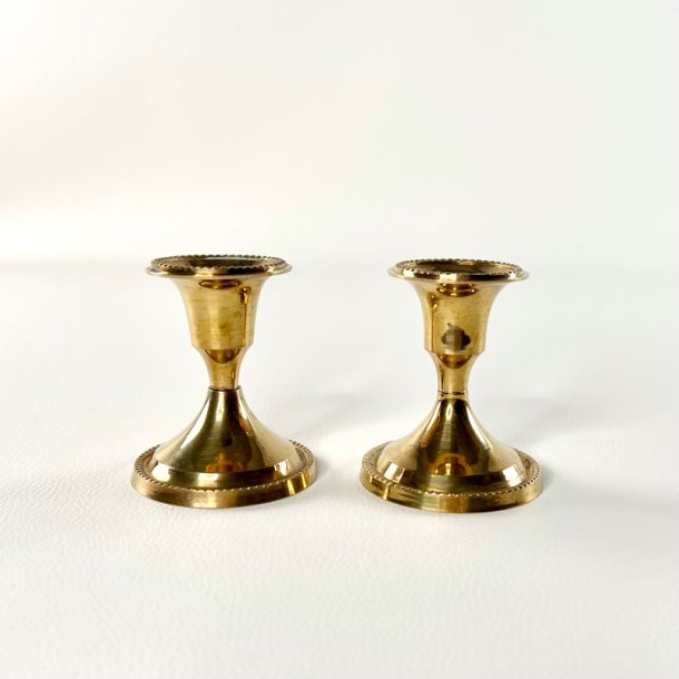 Duo af sm� messing lysestager
