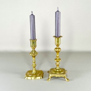 Messing lysestager - assorterede m/patina 