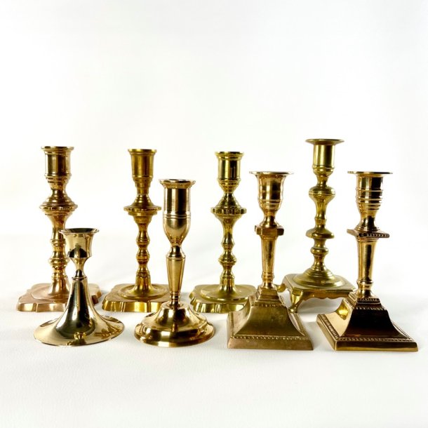 Messing lysestager - assorterede m/patina 