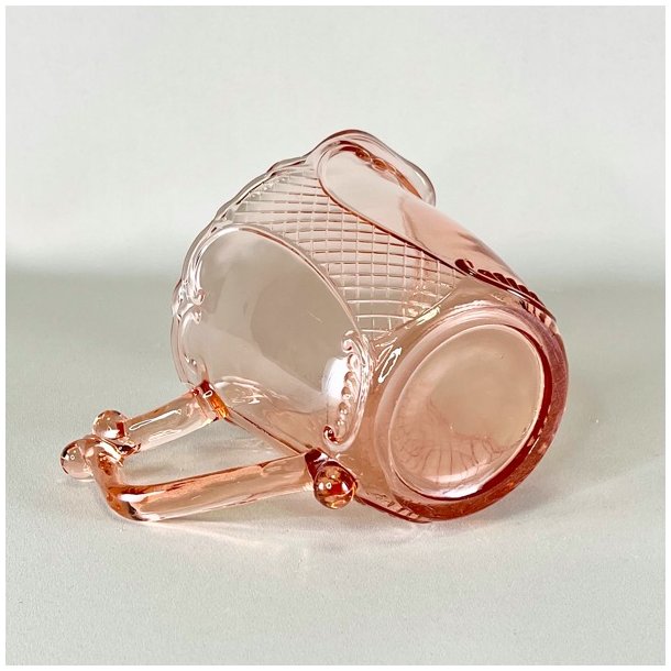 Glaskande - lyserd med rudemnster